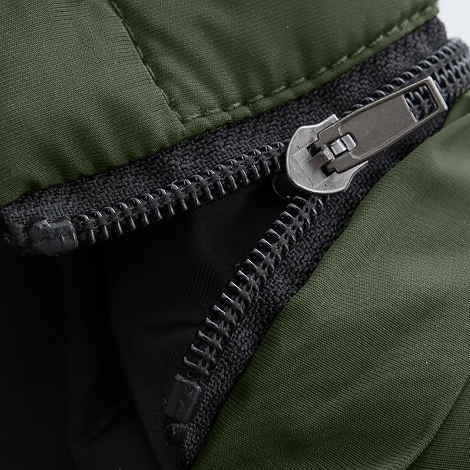 Puffer Vest with Hoodie Men Big and Tall Warm Vest Zip Up Sleeveless Jacket Lightweight Winter Vest with Pockets
