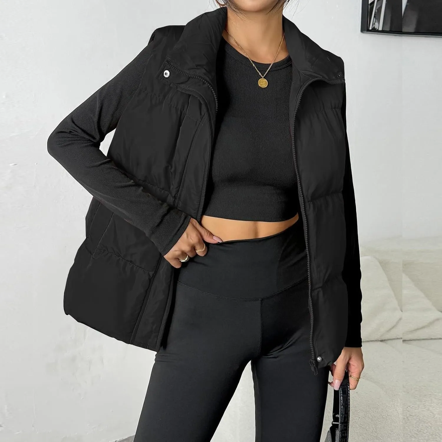 Vest for Women Sleeveless Puffer Jacket Plus Size Winter Oversized Stand Collar Full Zip Bubble Quilted Coat Outwear