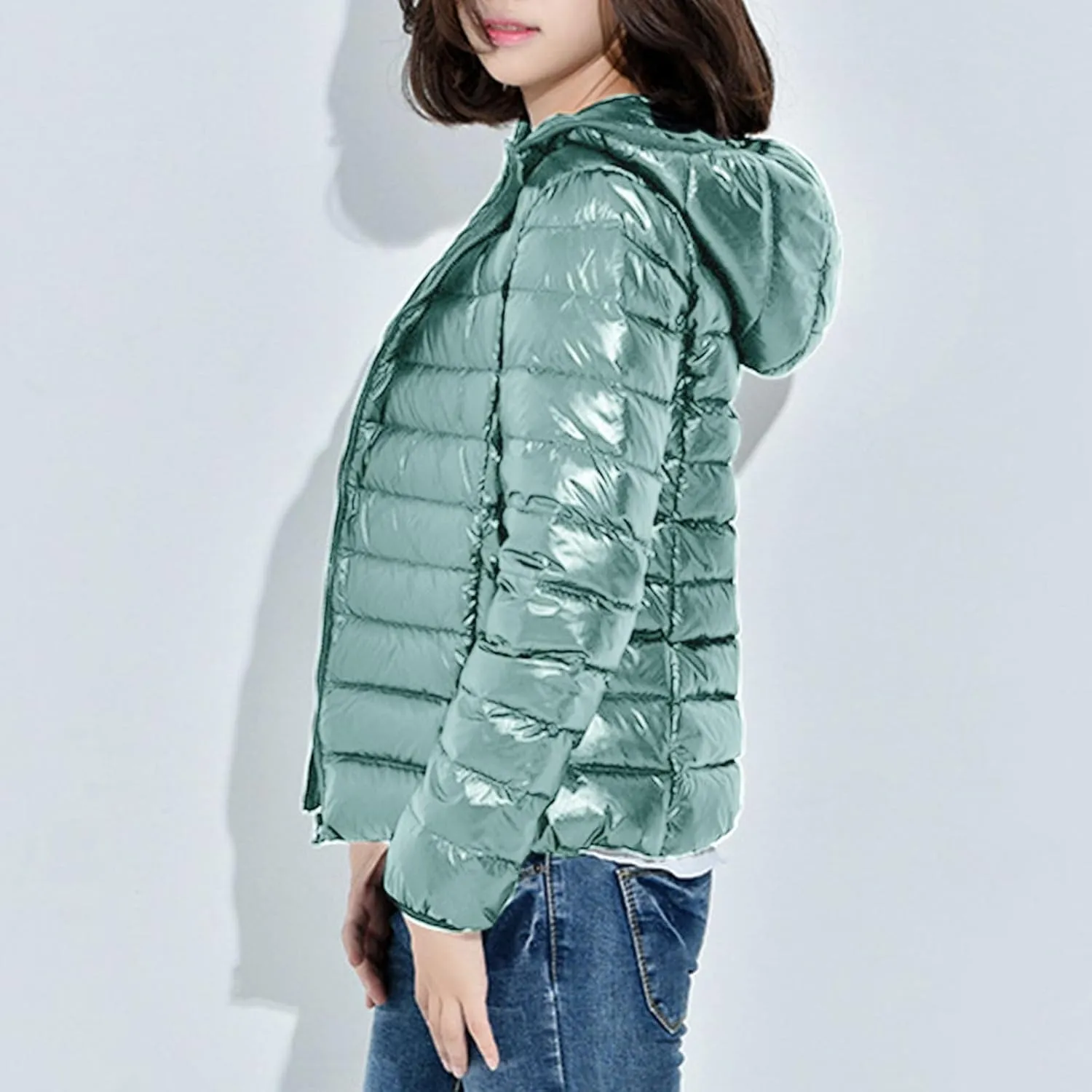Women Quilted Lightweight Jackets Hooded Warm Winter Coats Packable Puffer Jackets Casual Short Down Coats Outerwear