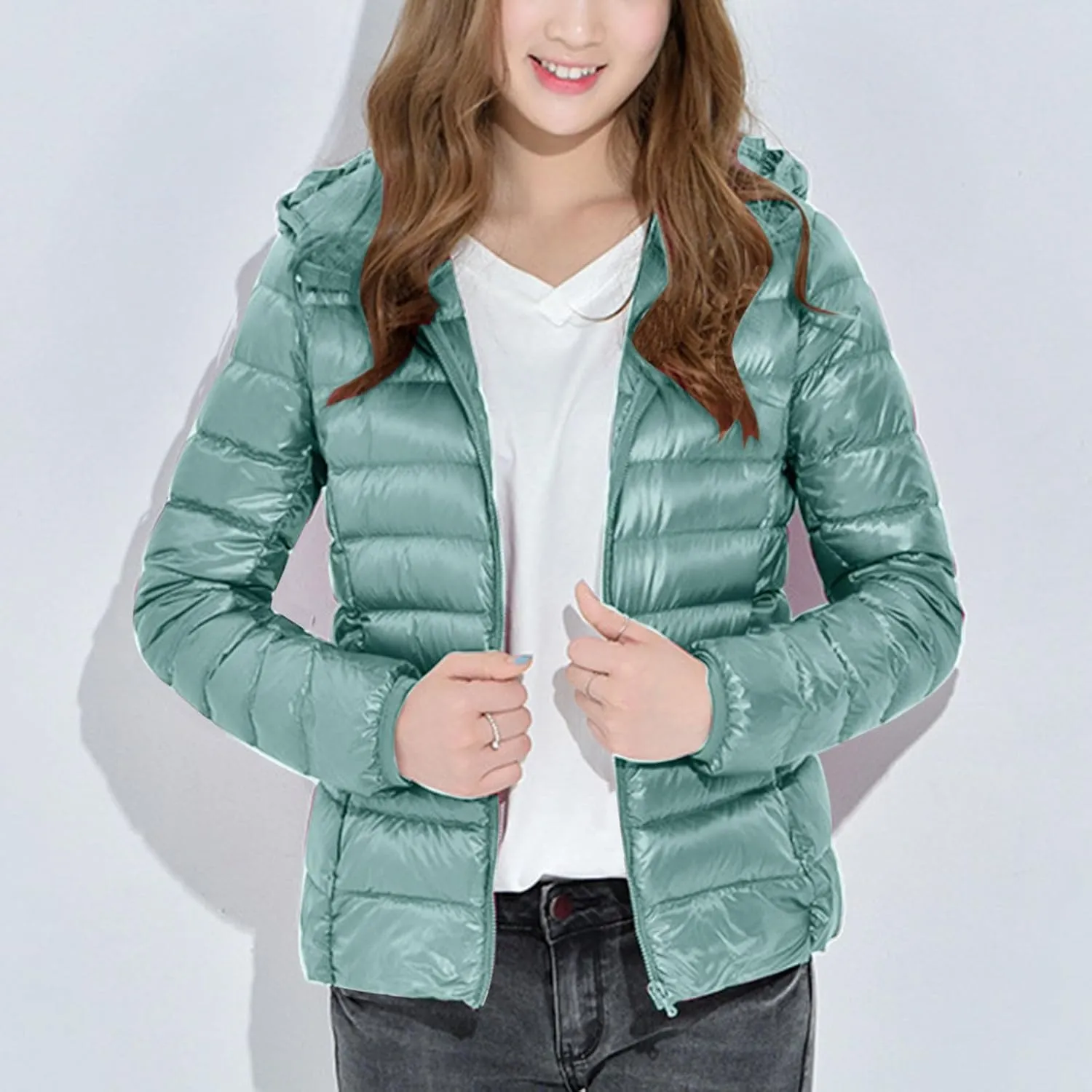 Women Quilted Lightweight Jackets Hooded Warm Winter Coats Packable Puffer Jackets Casual Short Down Coats Outerwear