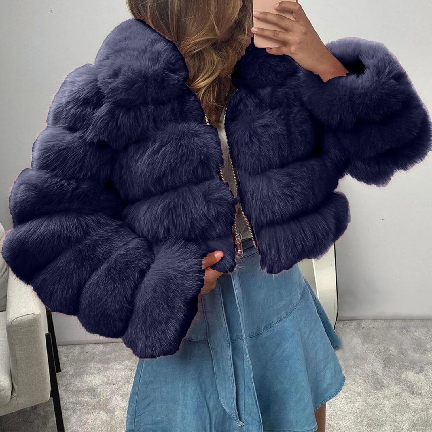 Women Short Faux Fur Coats Hooded Warm Furry Splicing Jacket Elegant Outerwear Fluffy Crop Winter Coat