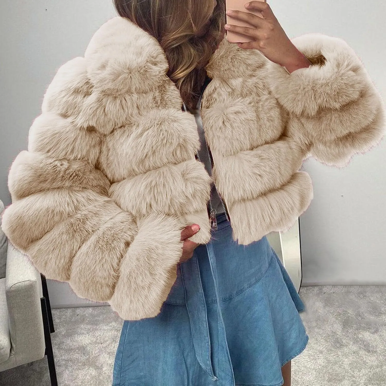 Women Short Faux Fur Coats Hooded Warm Furry Splicing Jacket Elegant Outerwear Fluffy Crop Winter Coat