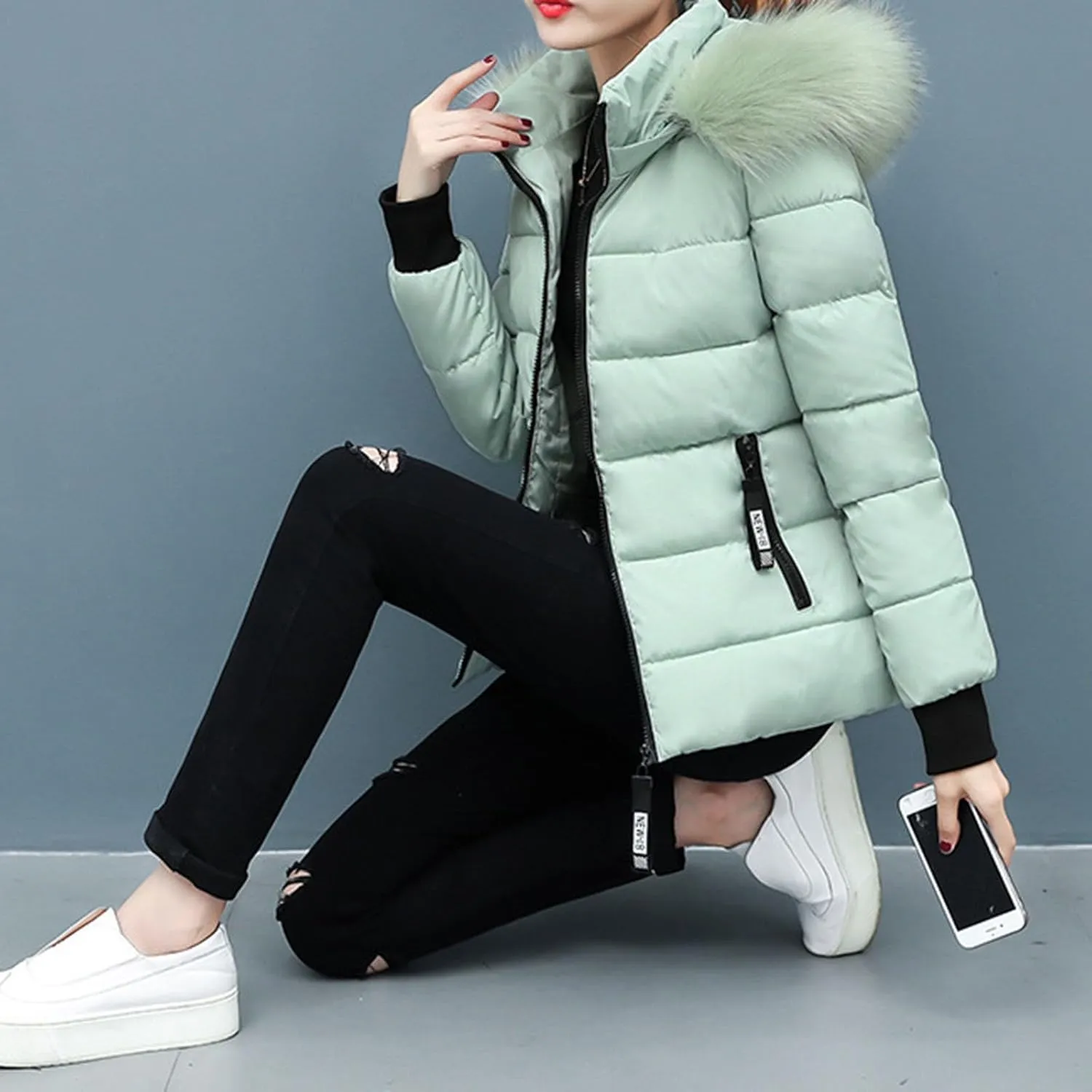 Womens Plus Size Winter Down Coats Hooded Thermal Thicken Quilted Puffer Jacket Outdoor Skiing Snowboarding Coat