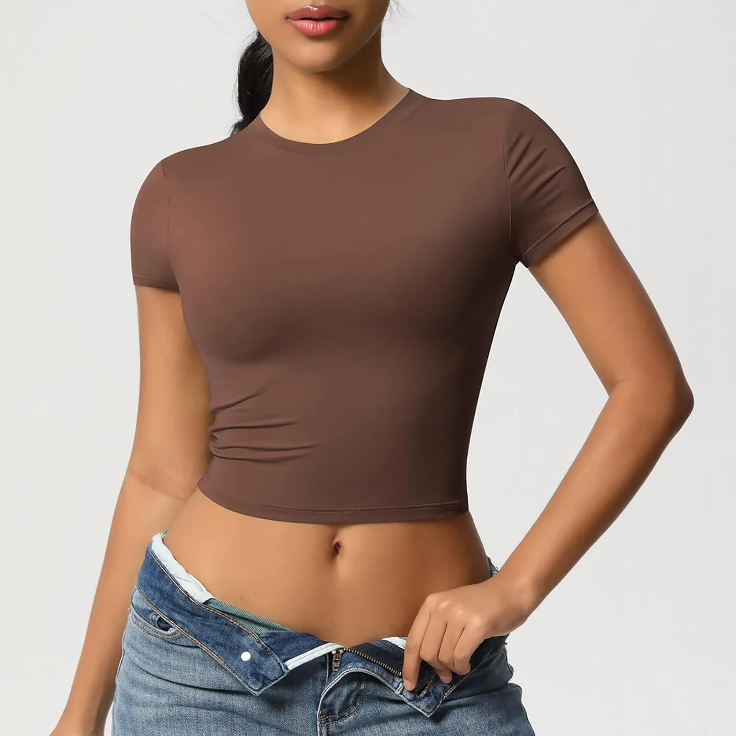 Workout Tops for Women Quick Dry Short Sleeve Cropped Yoga Shirts Athletic Gym Running Round Neck Basic Tees
